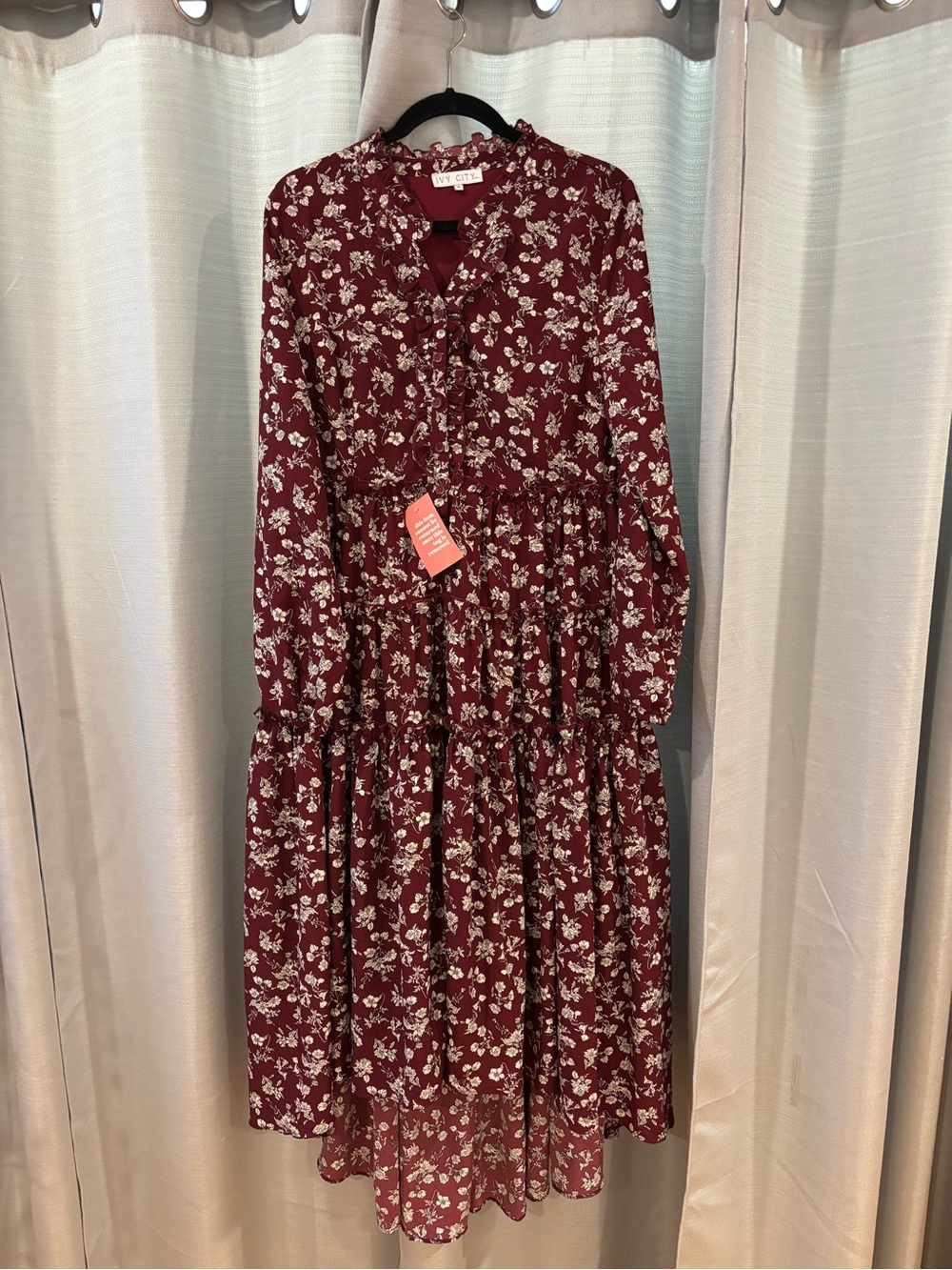 Lisabeth Dress in Burgundy Women's Floral Long-Sleeve & Tiered
